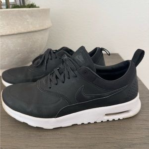 Nike Women's Air Max Thea Black Sneakers